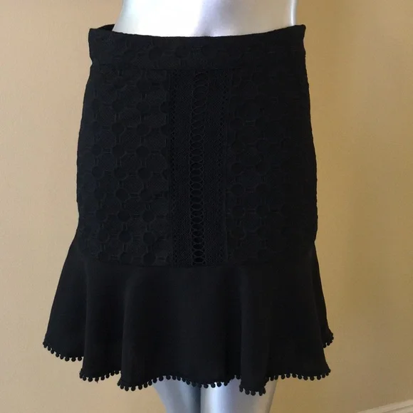 ALLISON New YorkSolid Black Flounce Skirt